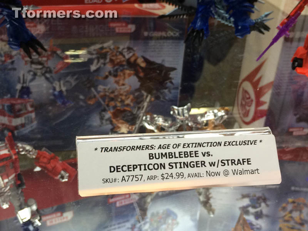 Sdcc 2014 Transformers Hasbro Booth 3  (11 of 20)